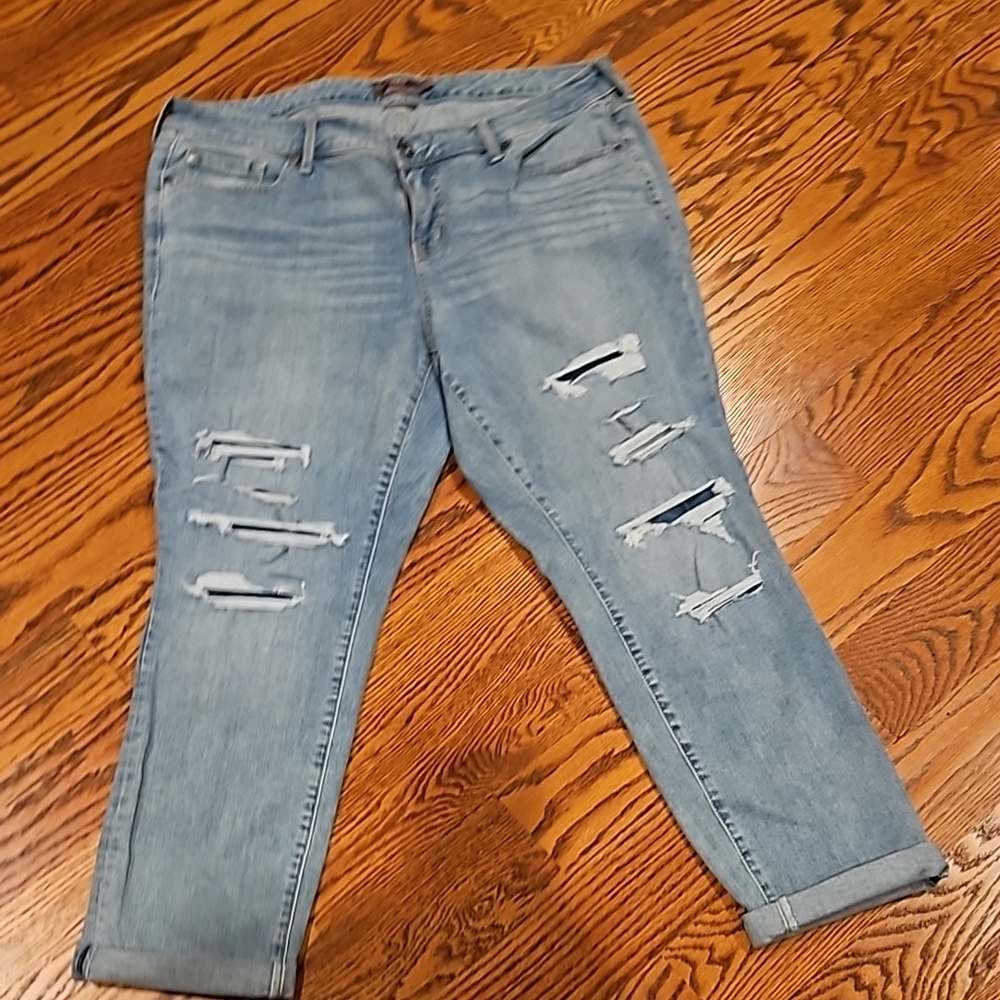 Women's Distressed Blue Jeans